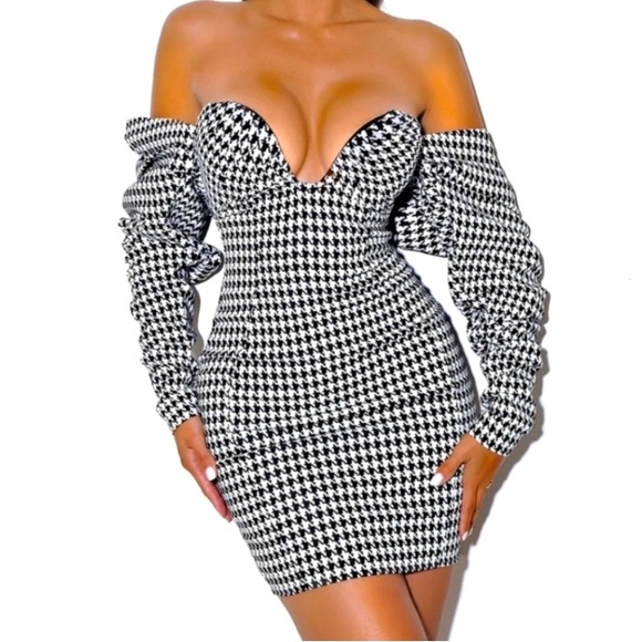 Miss Circle Kylie Houndstooth Dress Size L - Picture 1 of 2